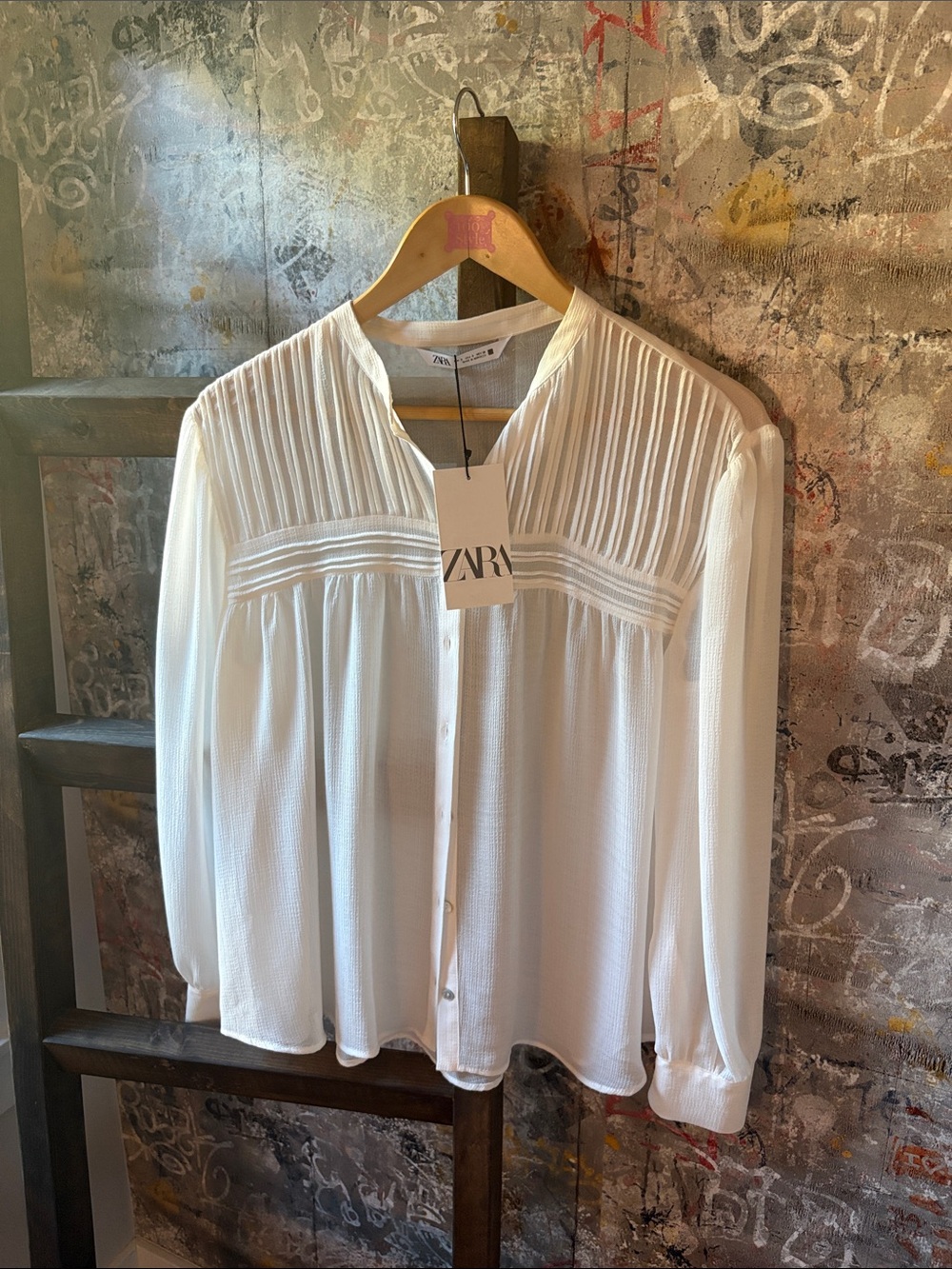 Zara blouse - Picture 2 of 3